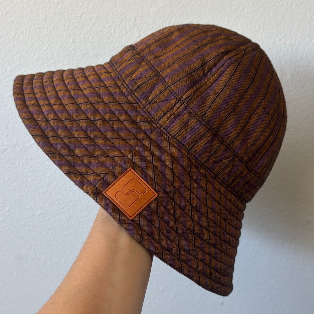 Soeur Paris Tornade Bucket Hat in Plum